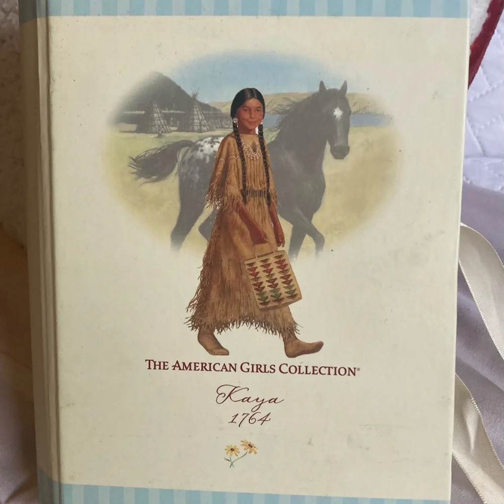 Hallmark American Girls Collection Kaya Book - Picture 1 of 8